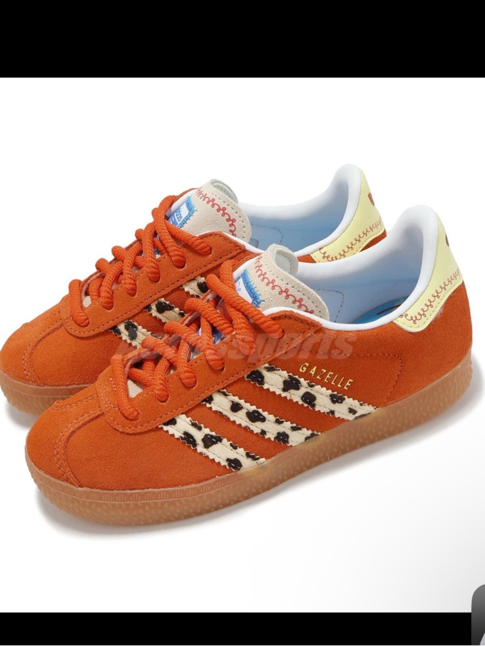 New Pixar Jessie Adidas Gazelle orange suede 12.5 kids